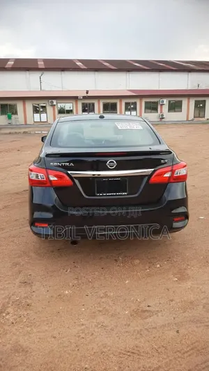 Nissan Sentra SR 2016 Black