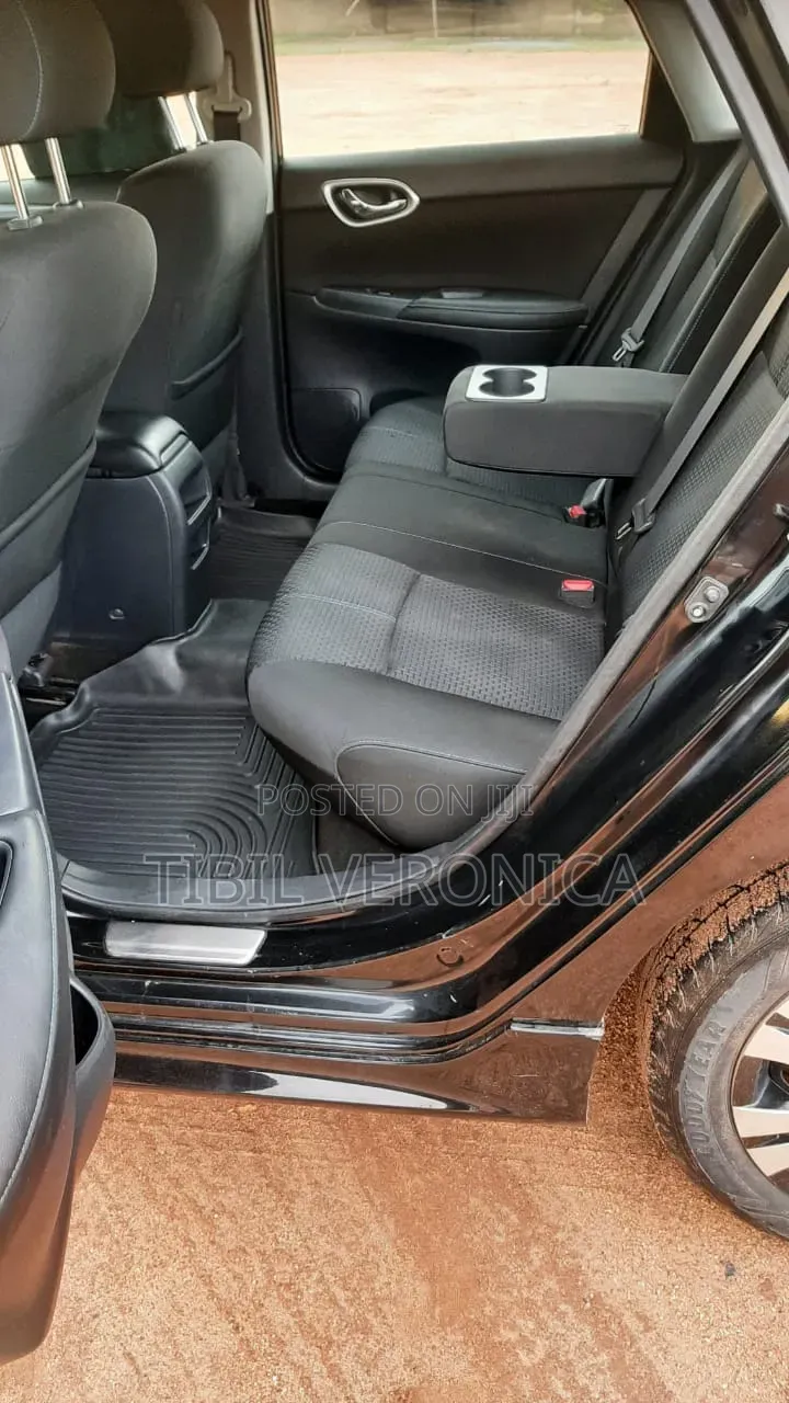 Nissan Sentra SR 2016 Black
