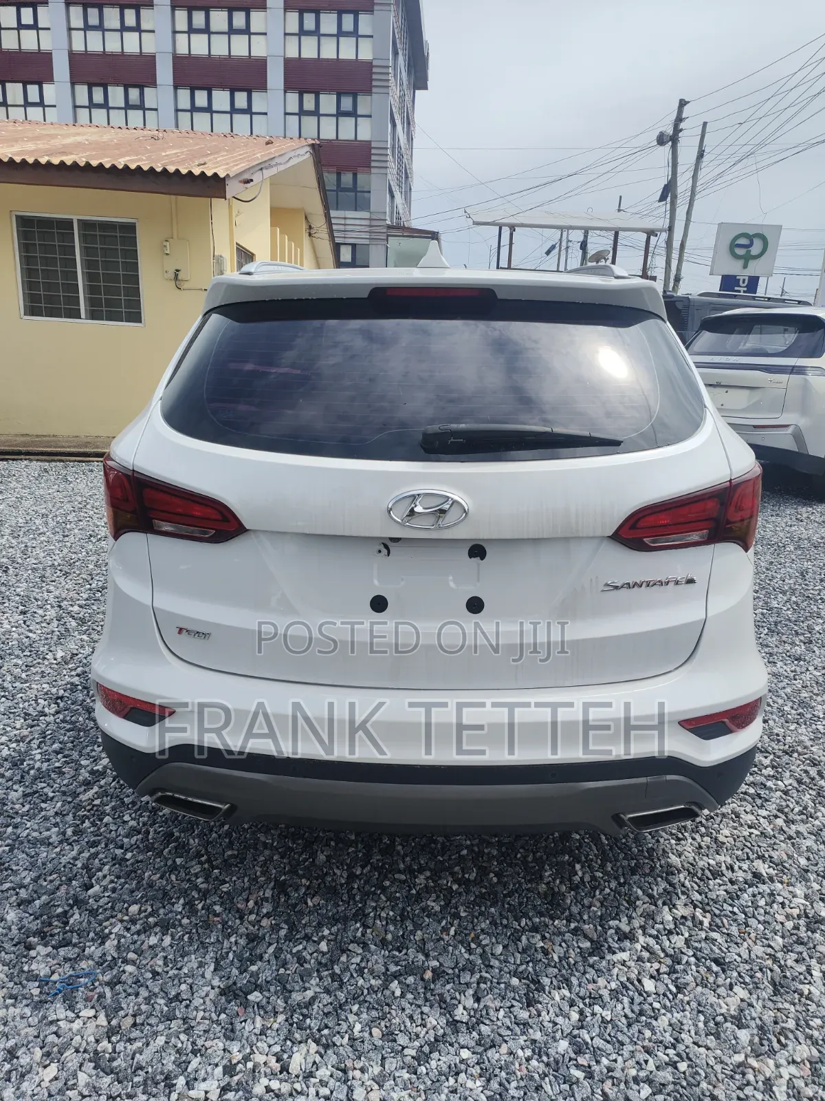 Hyundai Santa Fe 2017 White