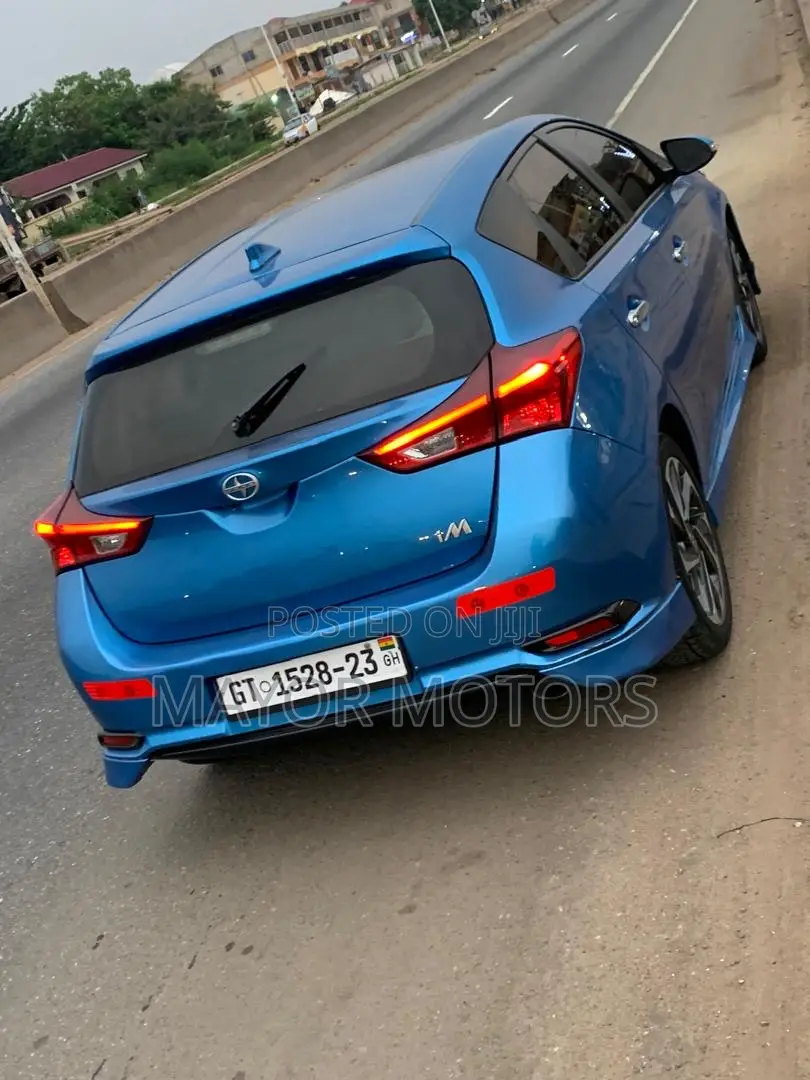 Toyota Corolla LE 4dr Sedan (1.8L 4cyl CVT) 2016 Blue