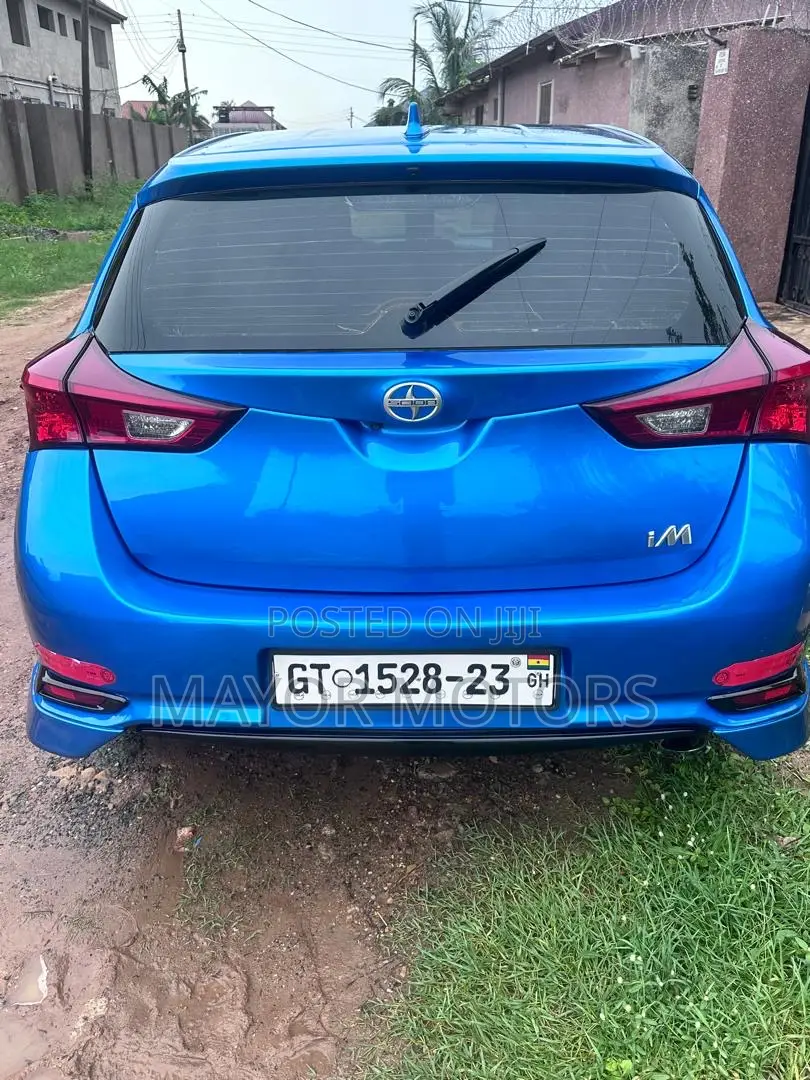 Toyota Corolla LE 4dr Sedan (1.8L 4cyl CVT) 2016 Blue