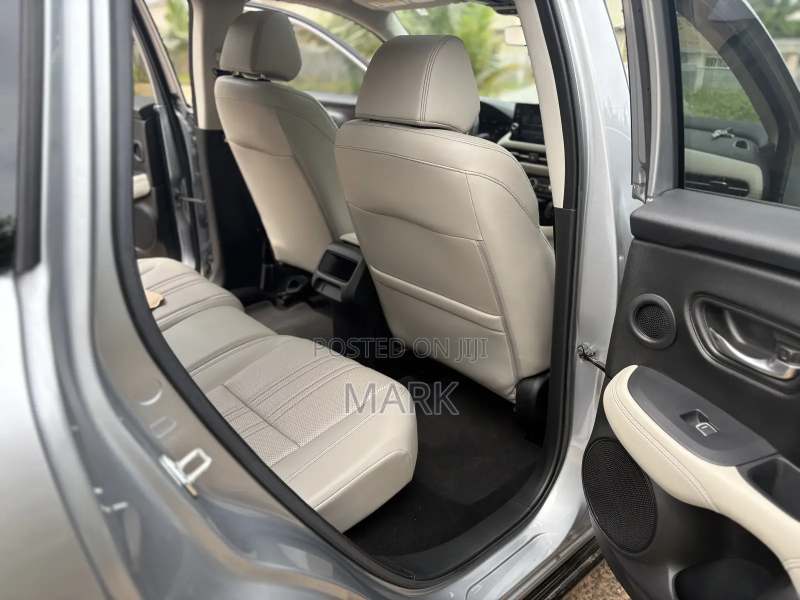 Honda HR-V EX-L 2WD CVT 2024 Silver