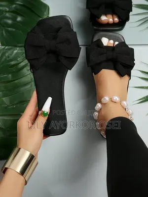 Classic Leader Slippers