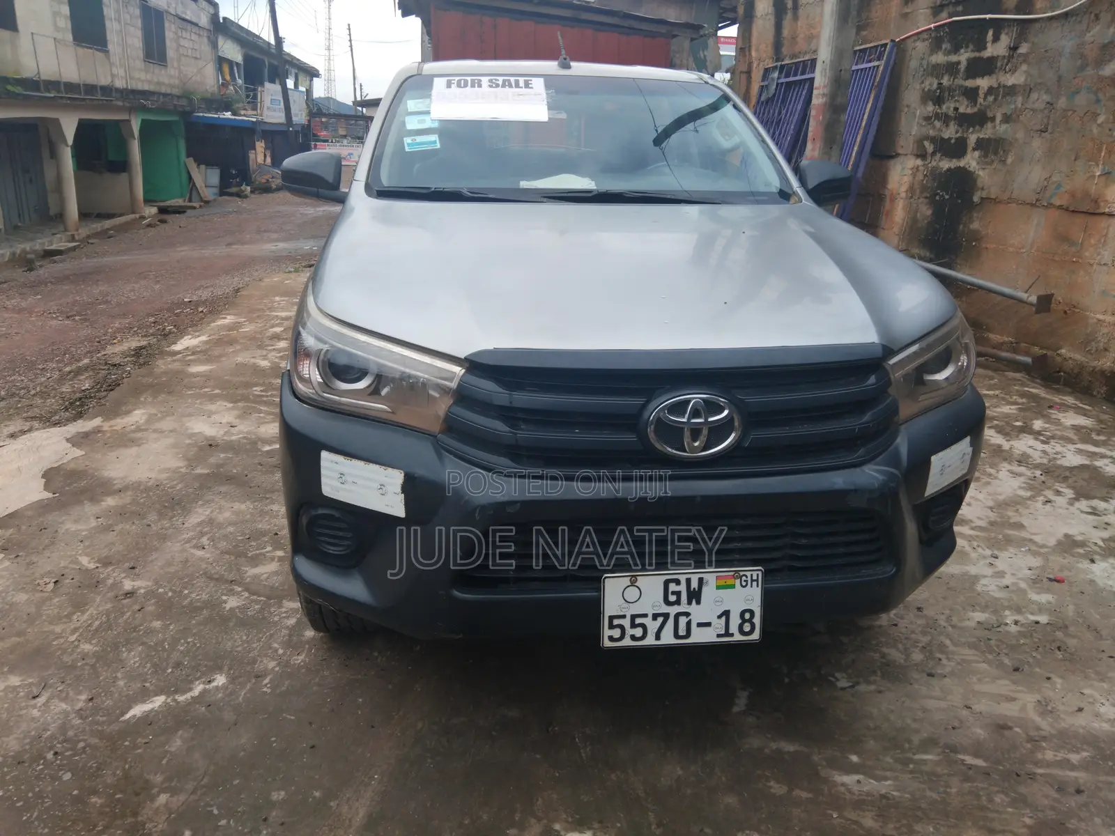 Toyota Hilux 2018 Silver
