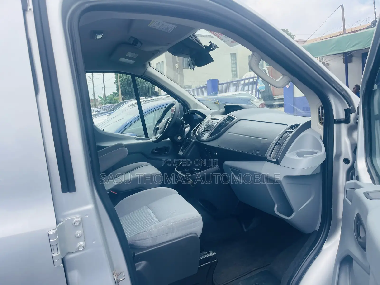 Ford Transit 2018 Silver