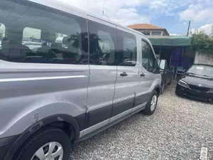 Ford Transit 2018 Silver