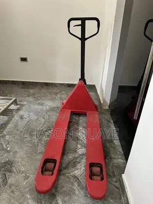 Heavy-duty Hydraulic Pallet Jack