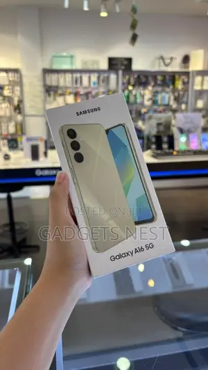 New Samsung Galaxy A16 5G 256 GB Gold