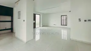 4bdrm Bungalow in Seekers Realty, Accra Metropolitan for sale