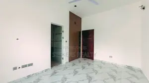 4bdrm Bungalow in Seekers Realty, Accra Metropolitan for sale