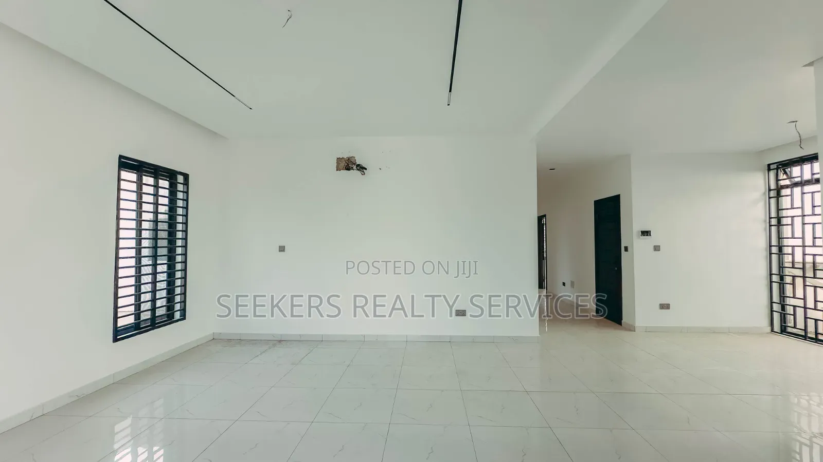 4bdrm Bungalow in Seekers Realty, Accra Metropolitan for sale
