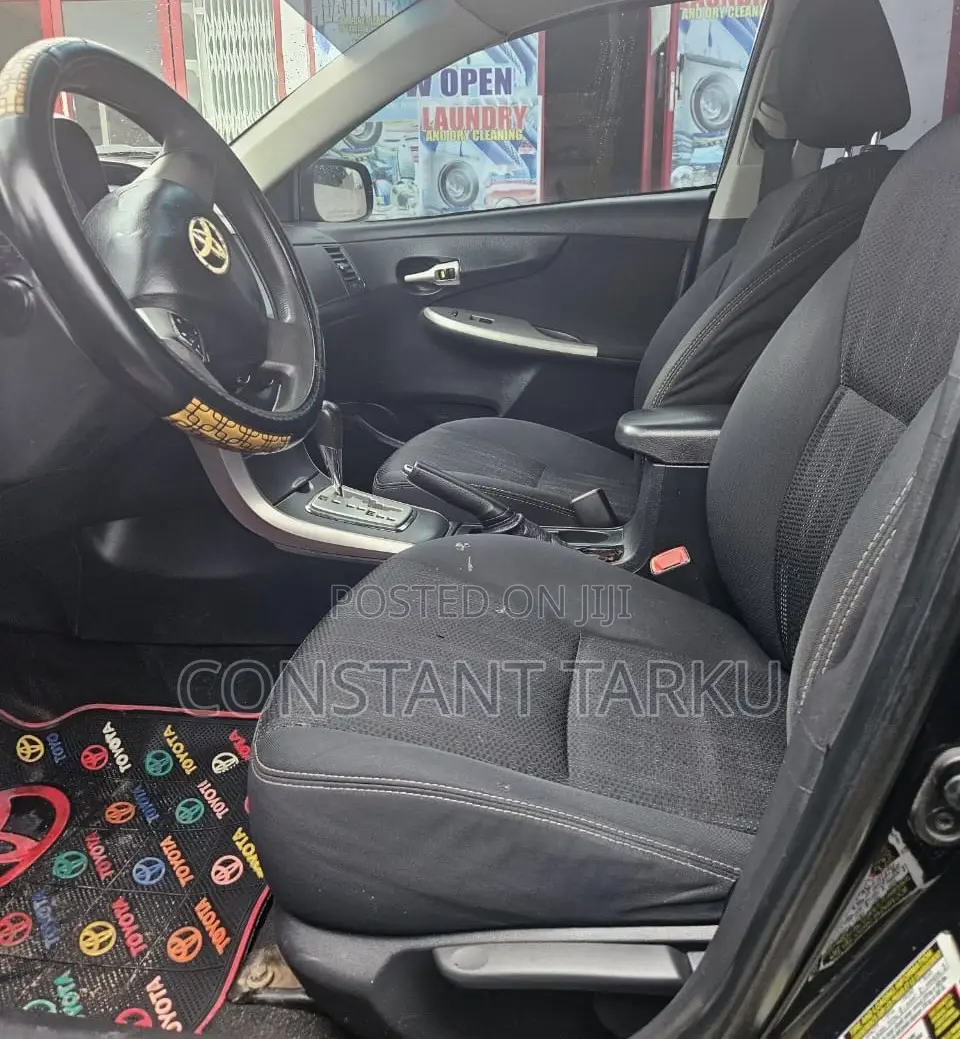Toyota Corolla S 4dr Sedan (1.8L 4cyl 4A) 2013 Black