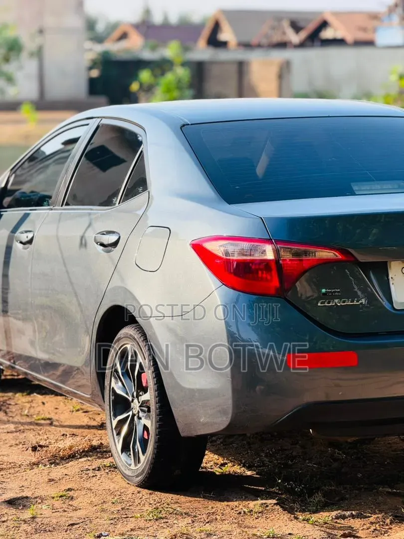 Toyota Corolla 2018