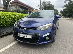 Toyota Corolla 2016 Blue