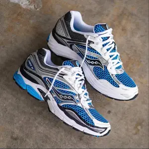 Men Running Progrid Shoes/Trainers