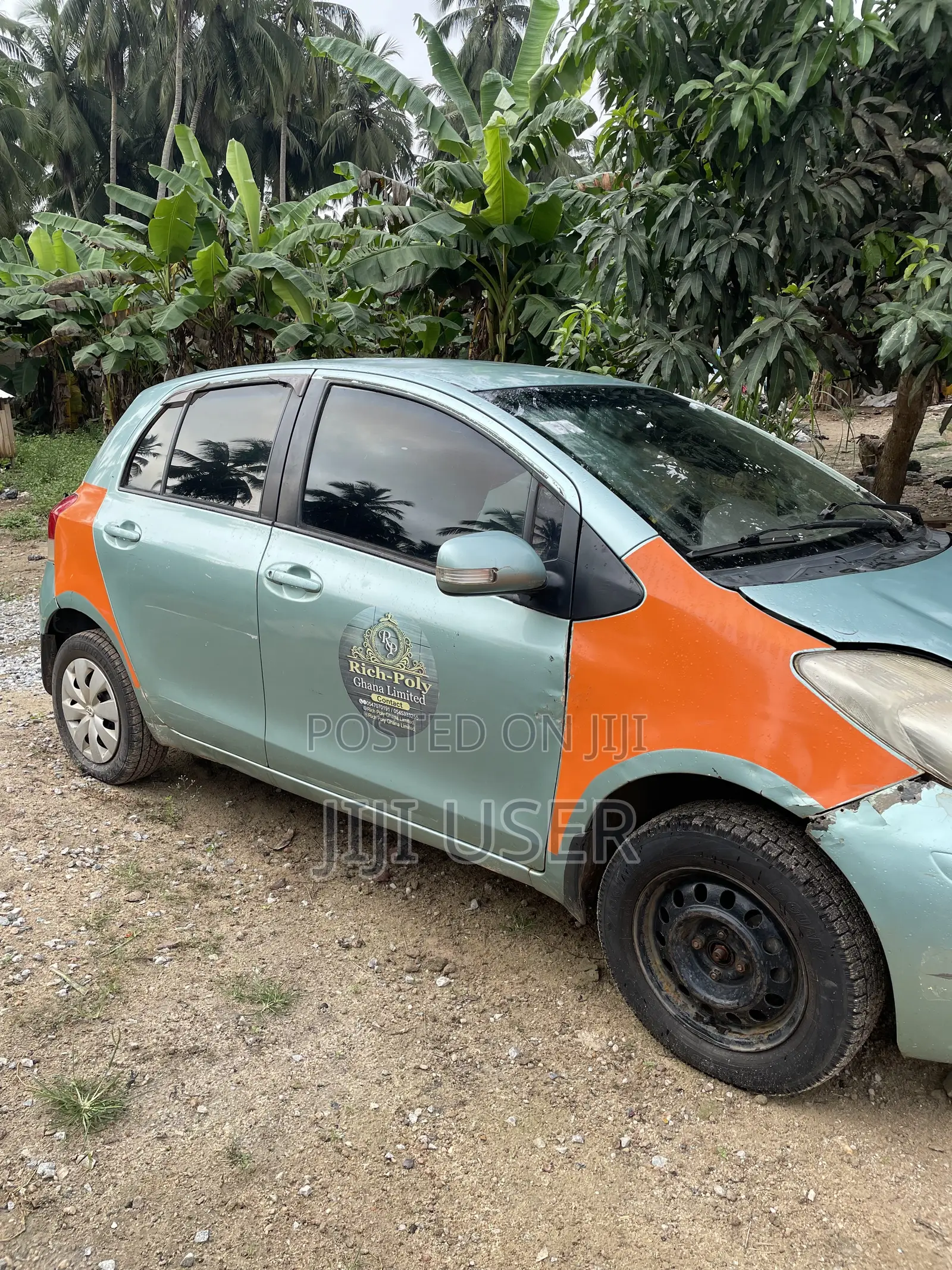 Toyota Vitz 2010 Green
