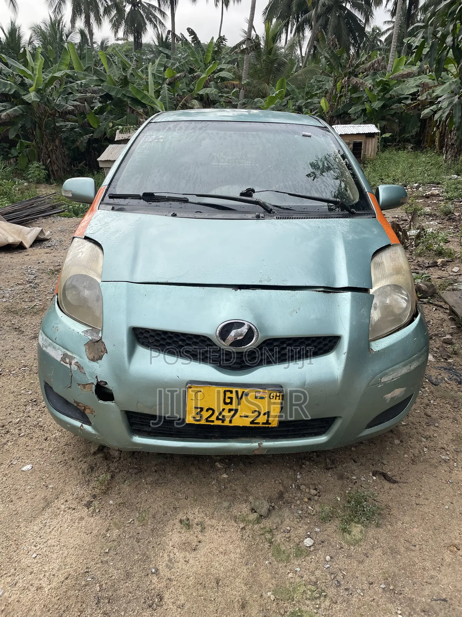 Toyota Vitz 2010 Green