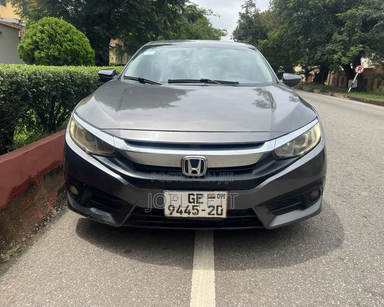 Honda Civic EX-T 4dr Sedan (1.5L 4cyl) 2017 Gray