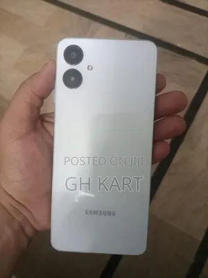 Samsung Galaxy A06 128 GB