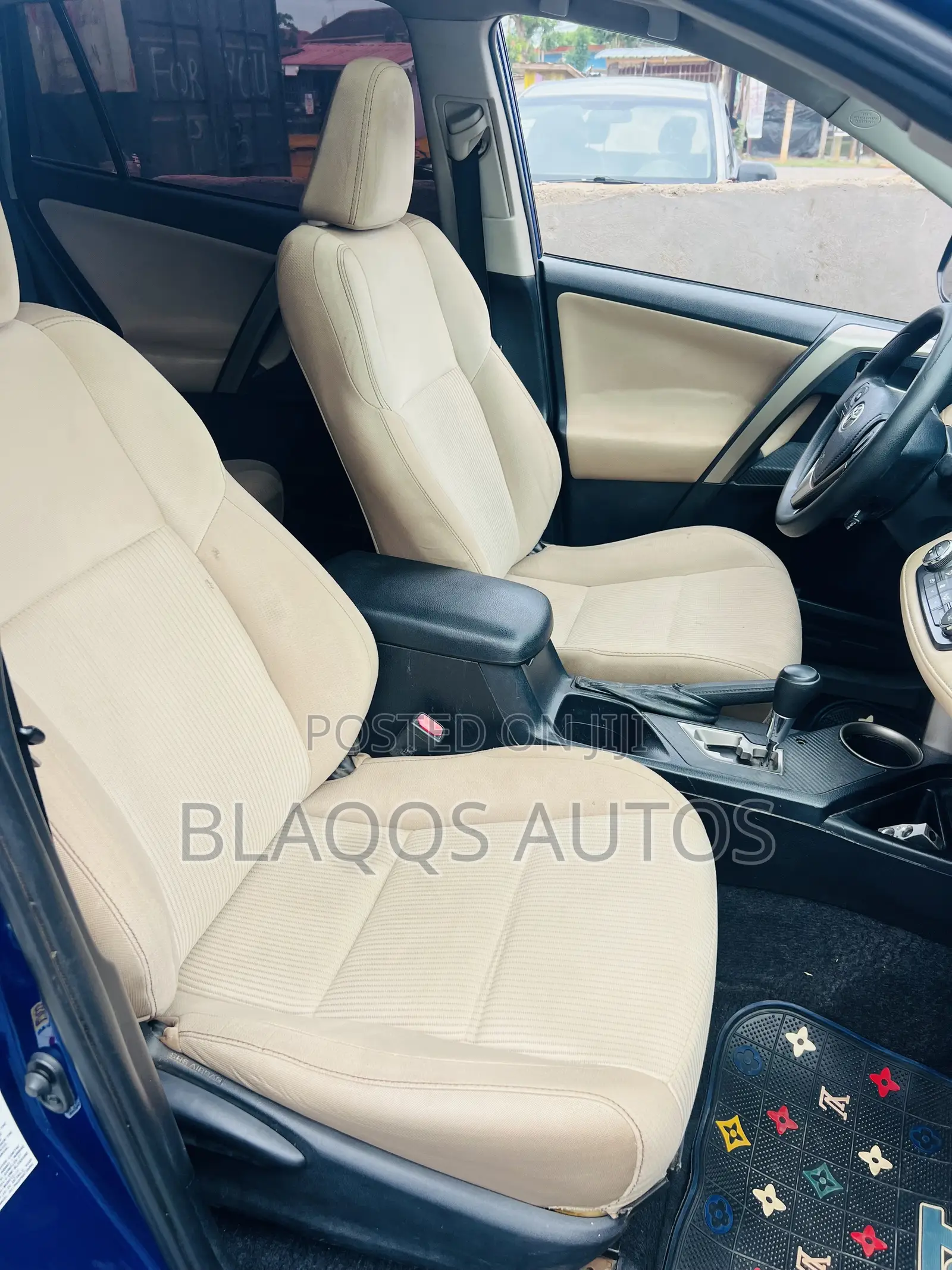 Toyota RAV4 2014 Blue