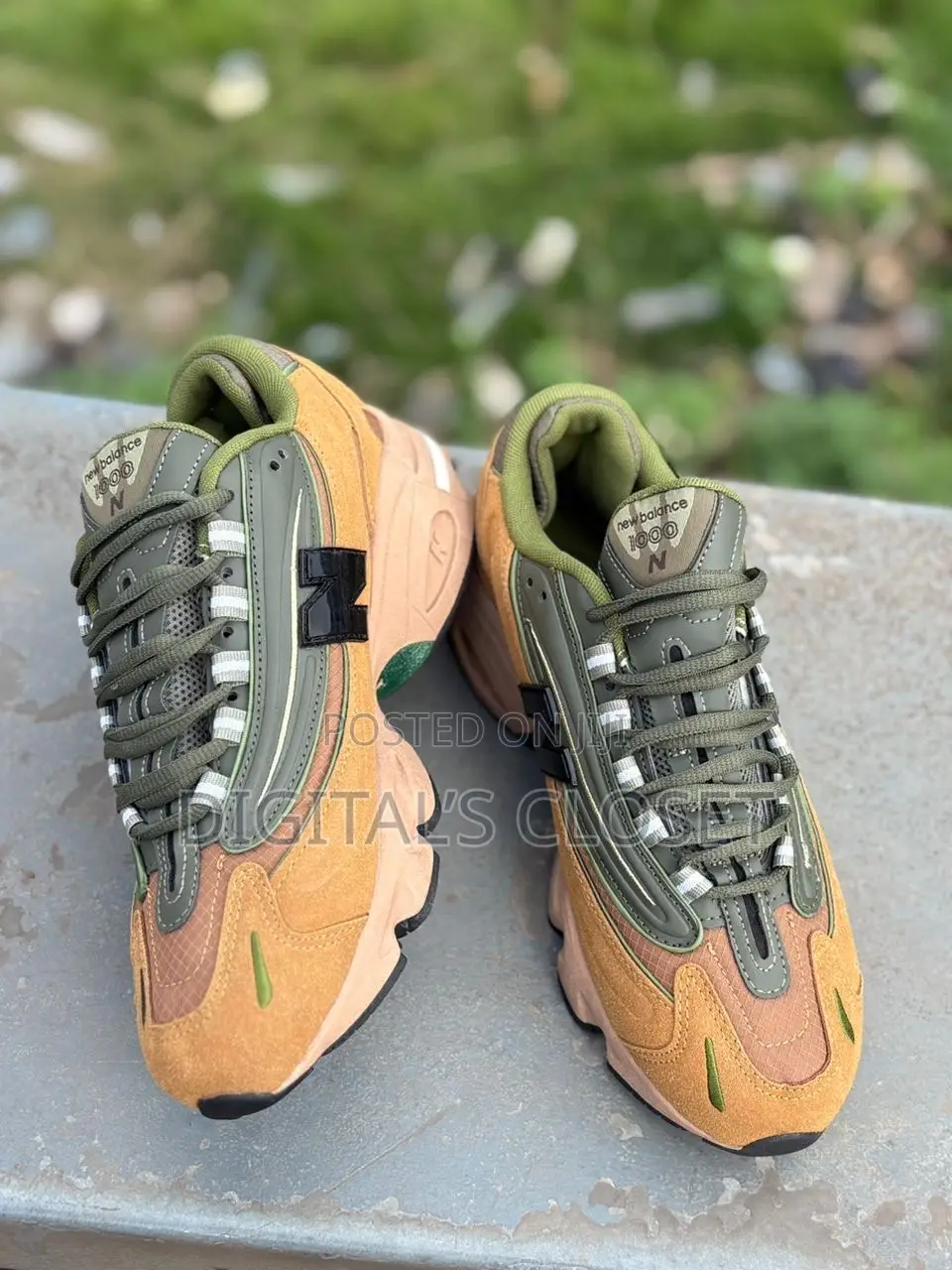 New Balance 1000