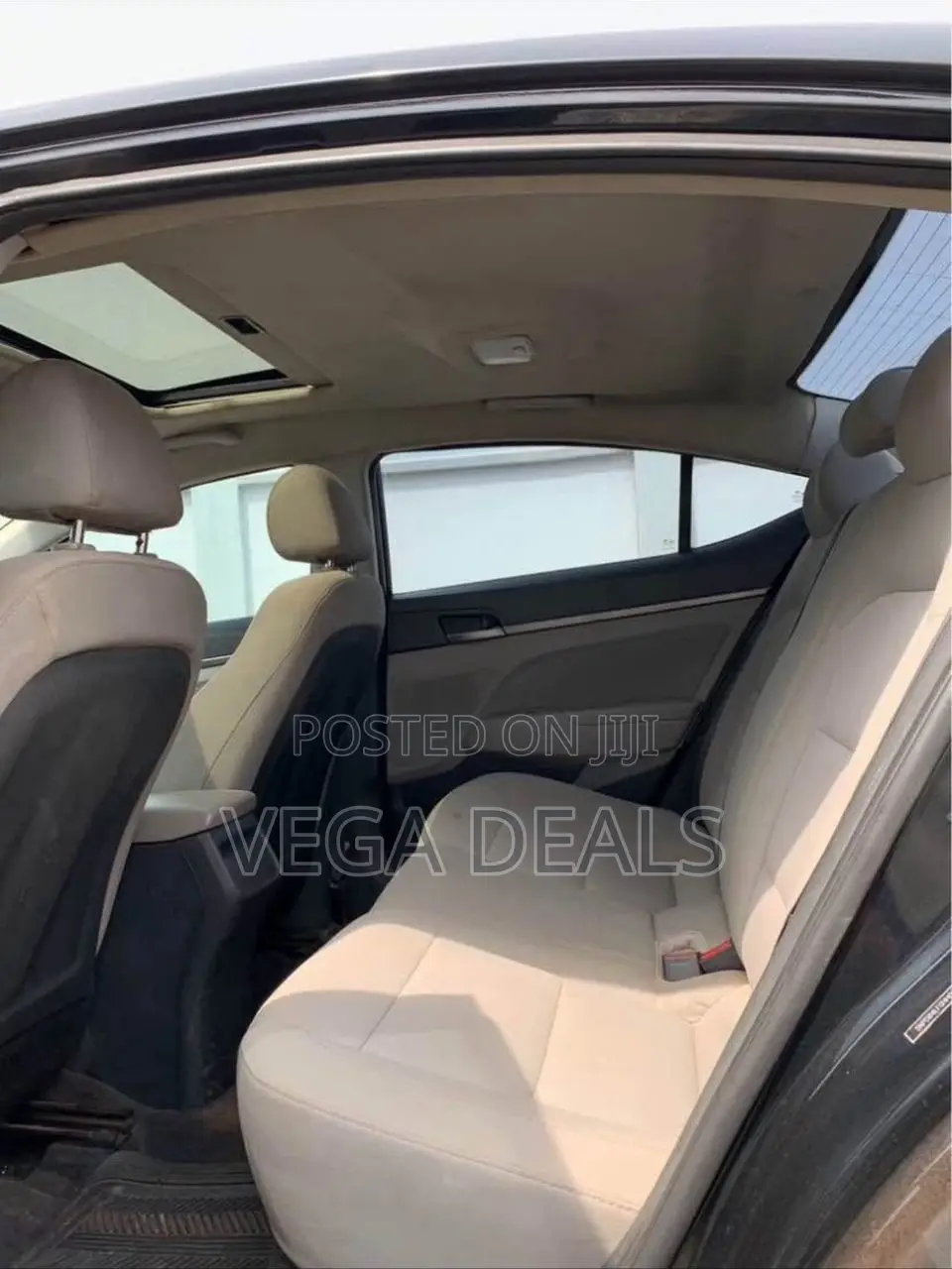 Hyundai Elantra 2017 Black