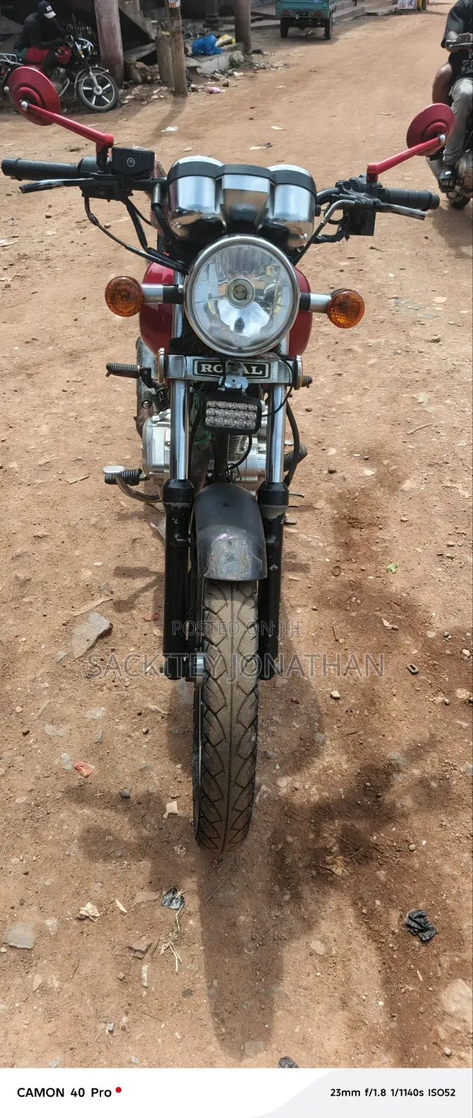 Royal Motorcycle 2025 Red
