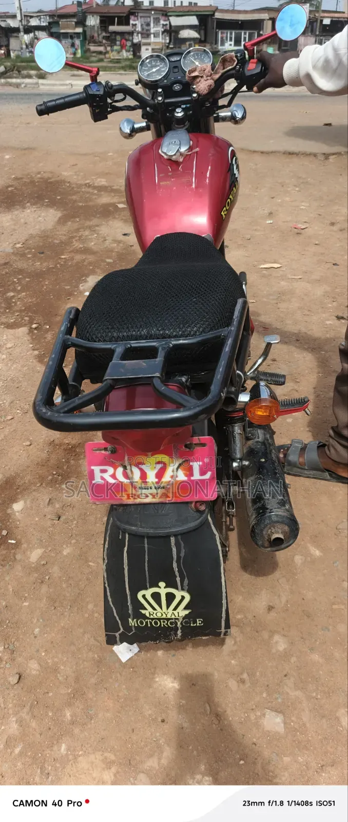 Royal Motorcycle 2025 Red