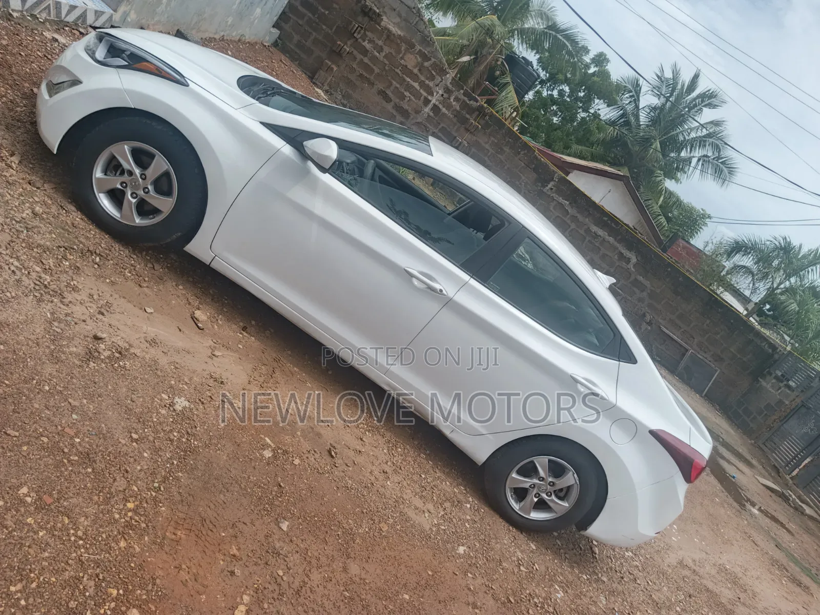 Hyundai Elantra 2015 White