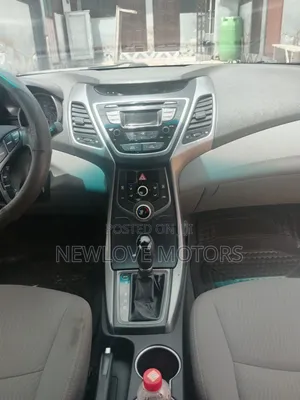 Hyundai Elantra 2015 White