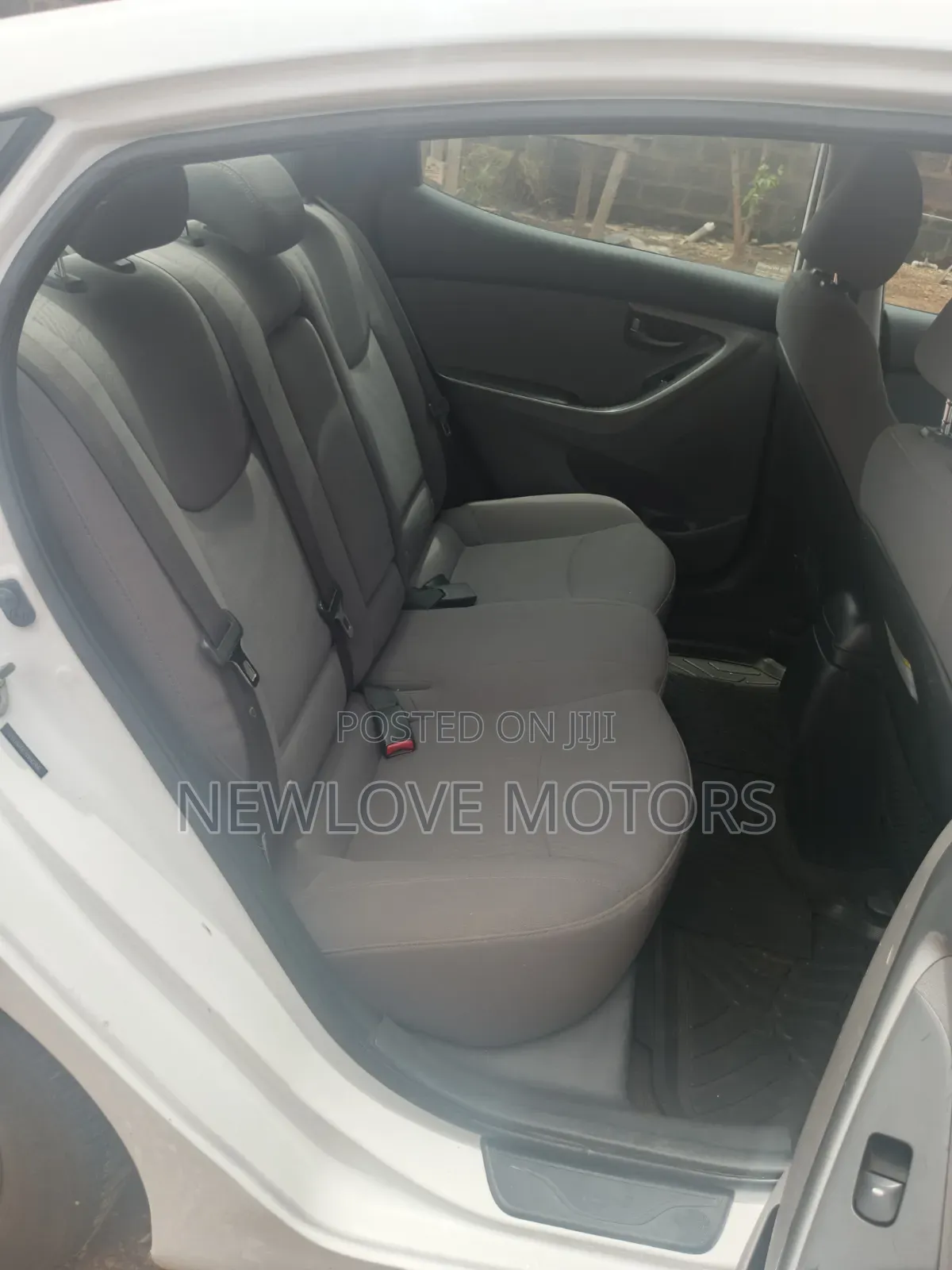 Hyundai Elantra 2015 White