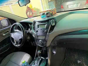 Hyundai Santa Fe 2013 Gray