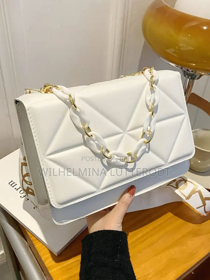 Mimie's Glamour Galore