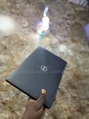 Laptop Dell Latitude 7390 8GB Intel Core i5 SSD 256GB
