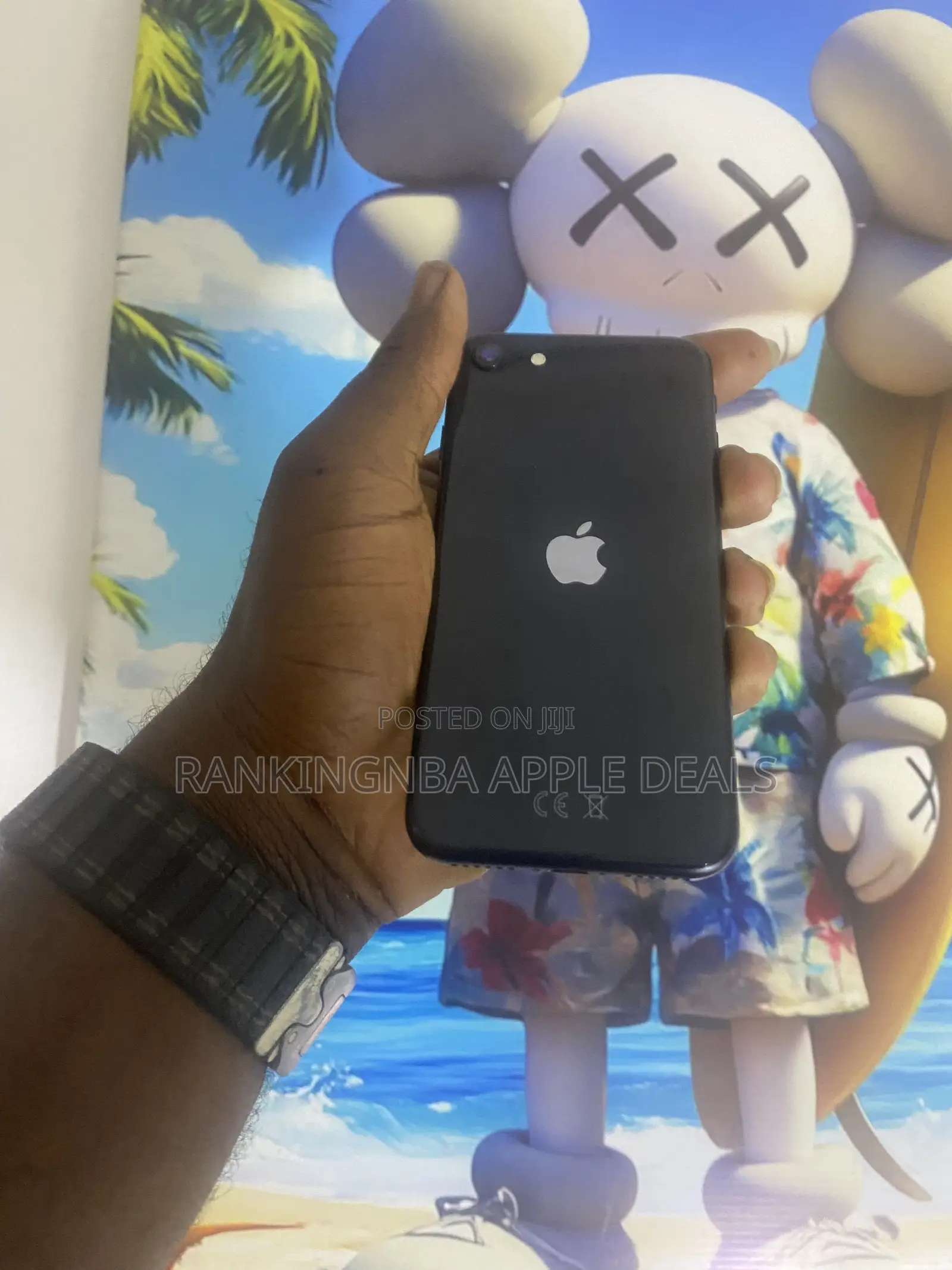 Apple iPhone SE (2022) 64 GB Black