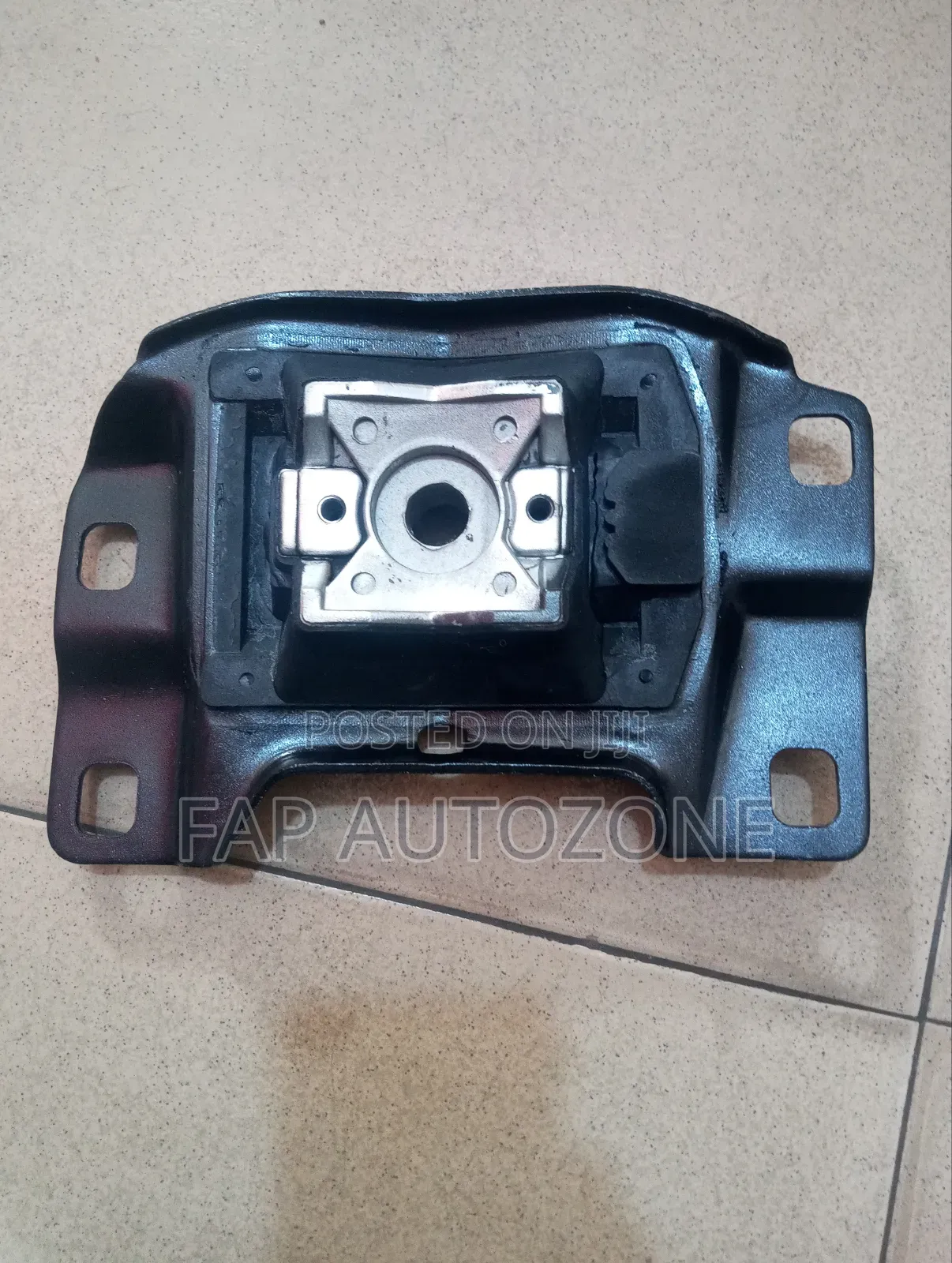 Original Ford Escape, Explorer,Focus and Volvo Gearbox Seat From Usa