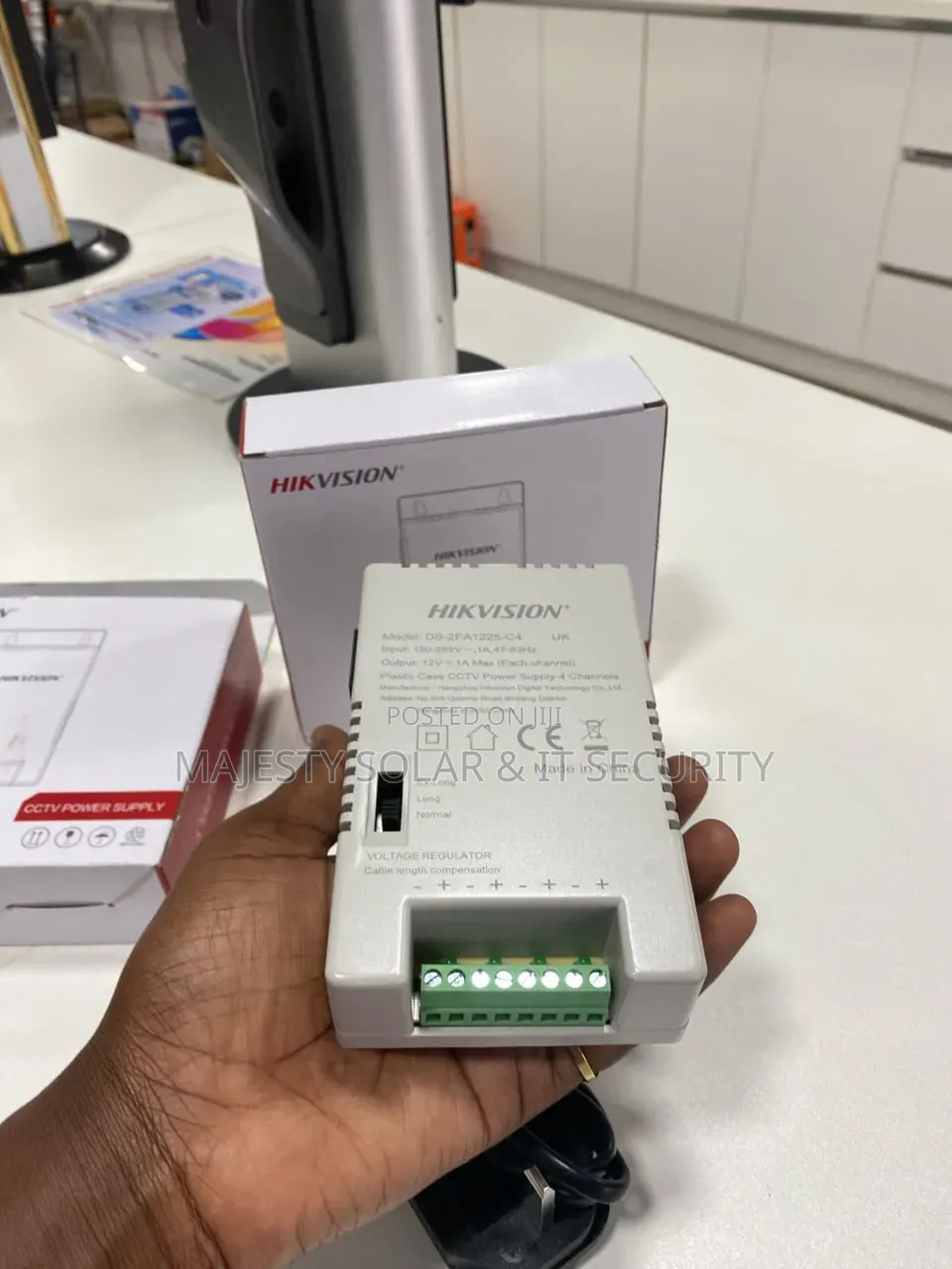Hikvision CCTV Power Supply 4channels 12v