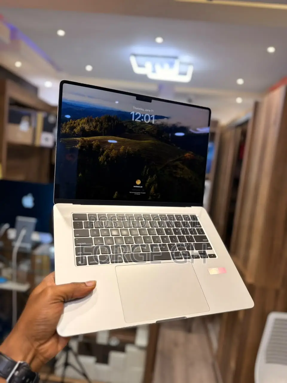 Laptop Apple MacBook Air 2024 M3 24GB Apple M3 SSD 1T