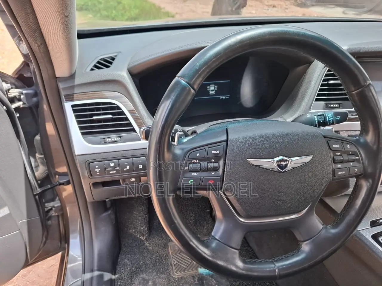 Hyundai Genesis 2016