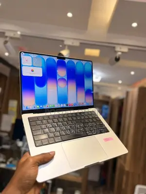 Laptop Apple MacBook Pro 2021 M1 16GB Apple M1 Pro SSD 512GB