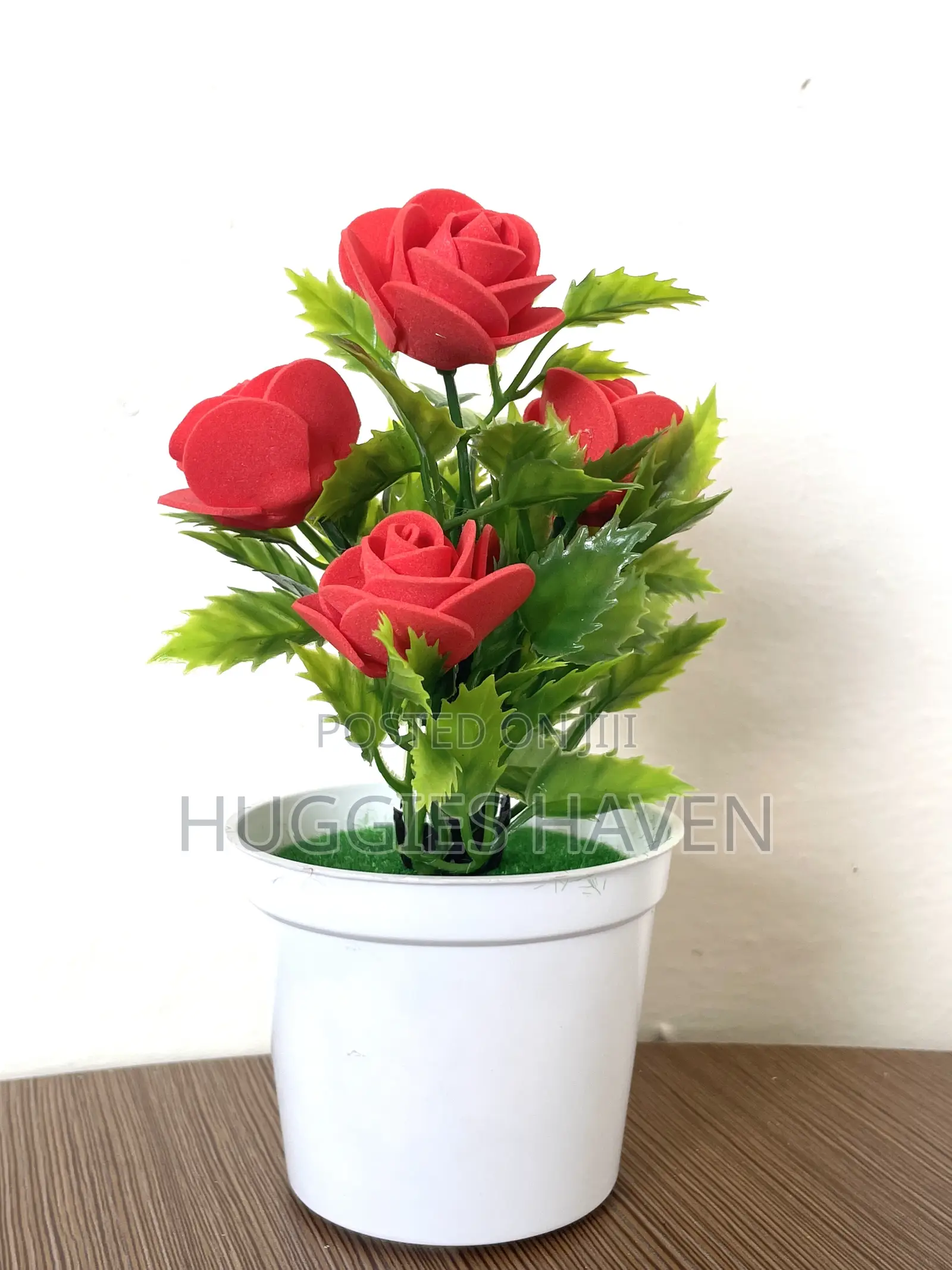 Mini Artificial Flower Pot (Oval Base)