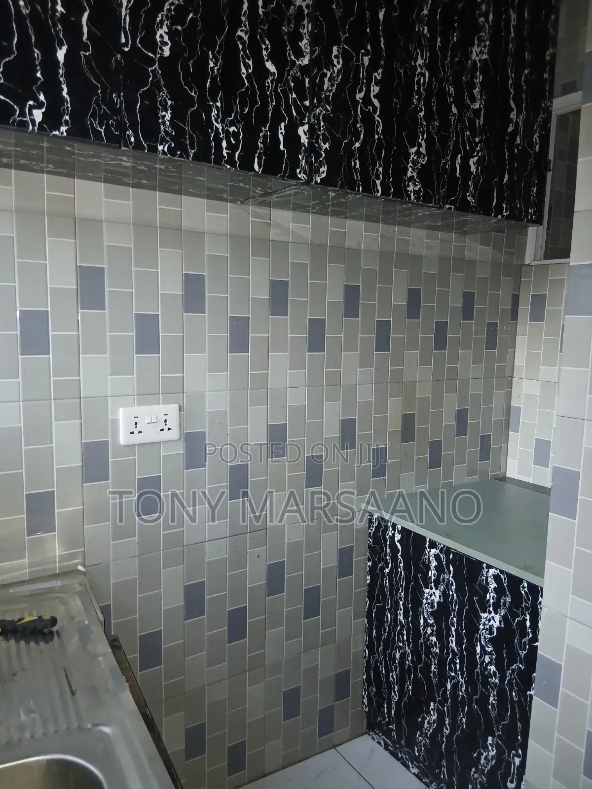 1bdrm Apartment in Haatso, Papao for rent