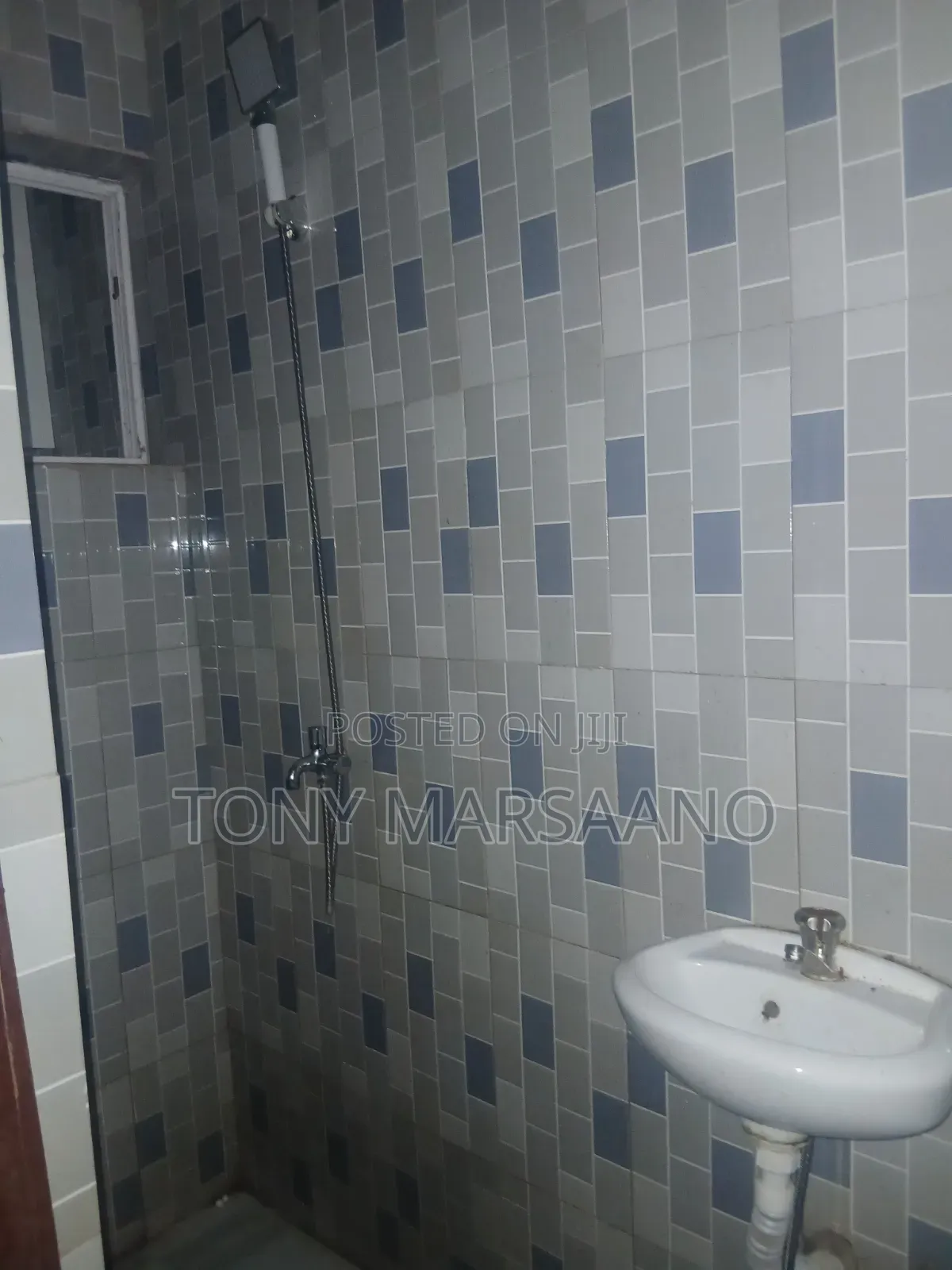 1bdrm Apartment in Haatso, Papao for rent
