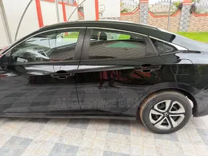 Honda Civic 2018 Black