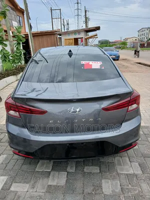 Hyundai Elantra SEL 2020 Gray