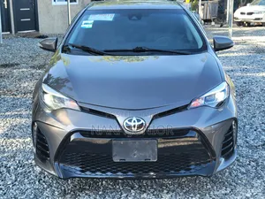Toyota Corolla 2017 Brown