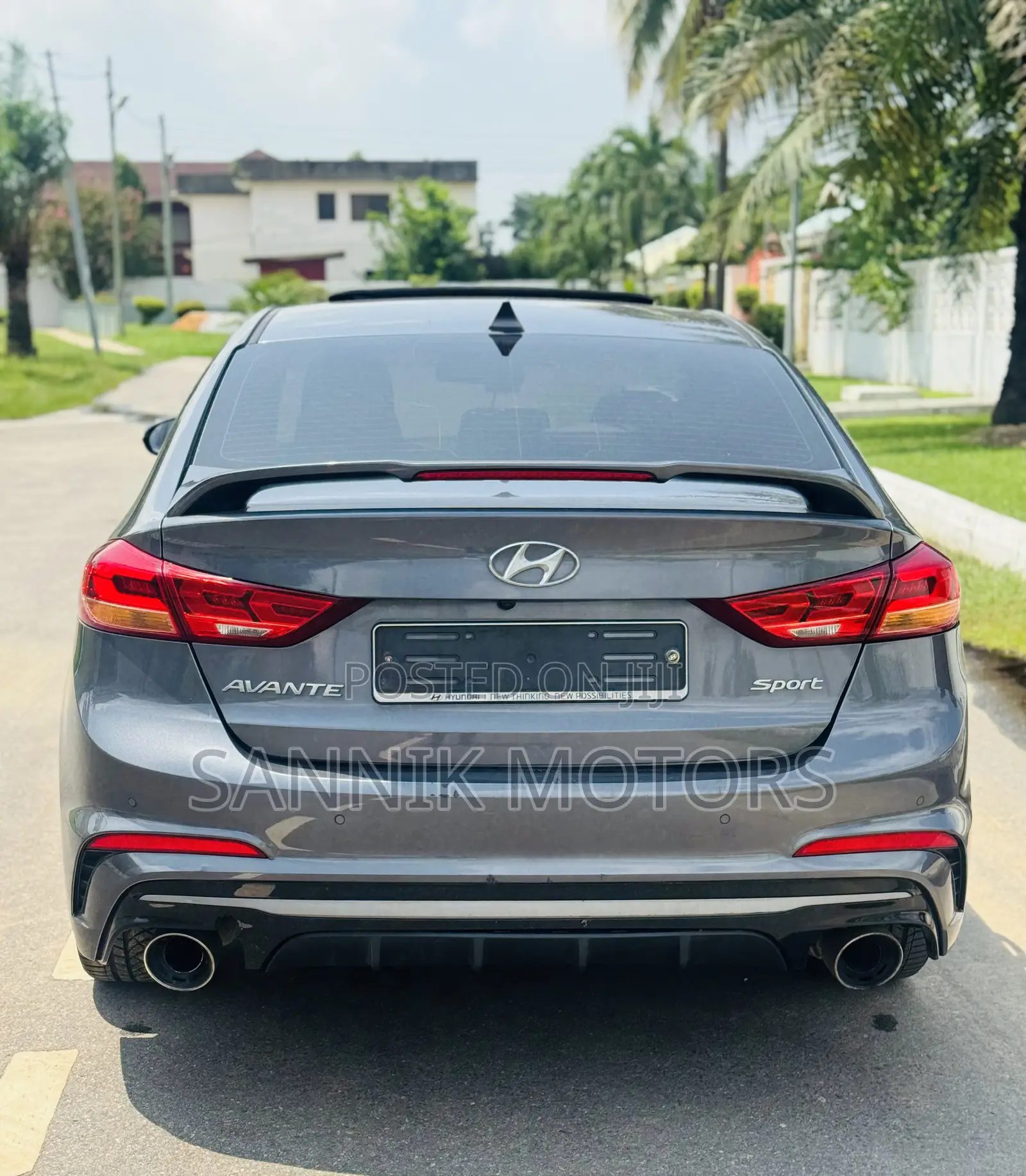Hyundai Avante 2018 Gray