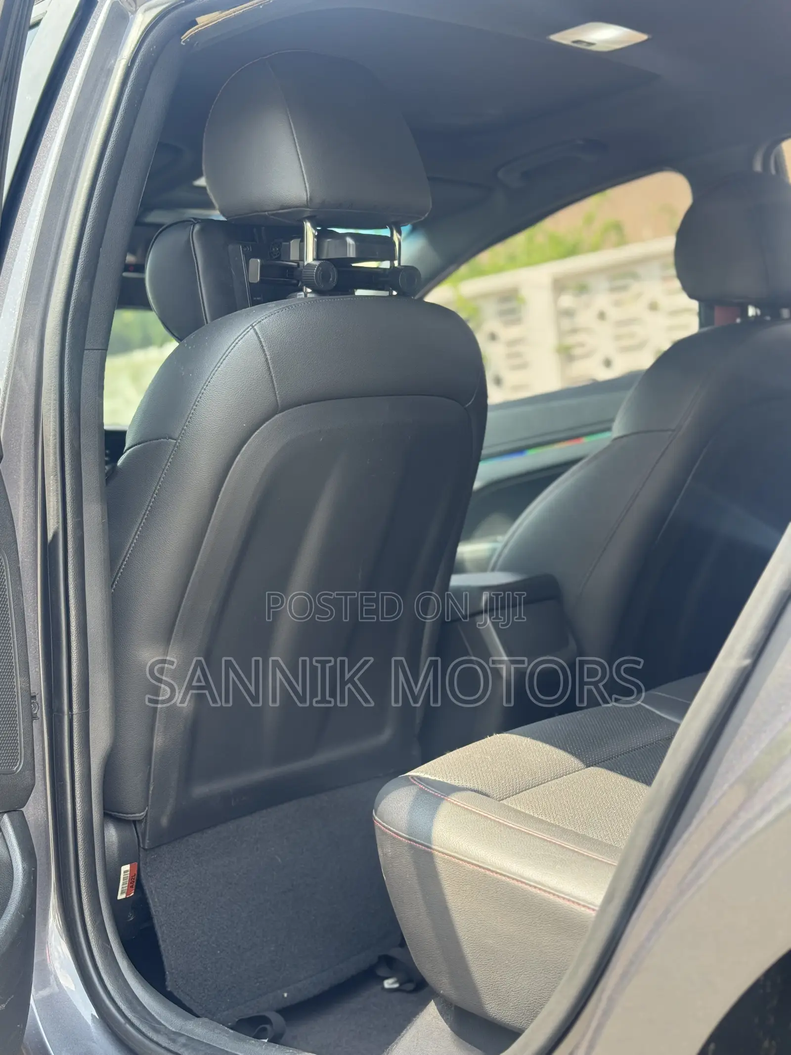 Hyundai Avante 2018 Gray