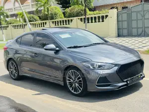 Hyundai Avante 2018 Gray