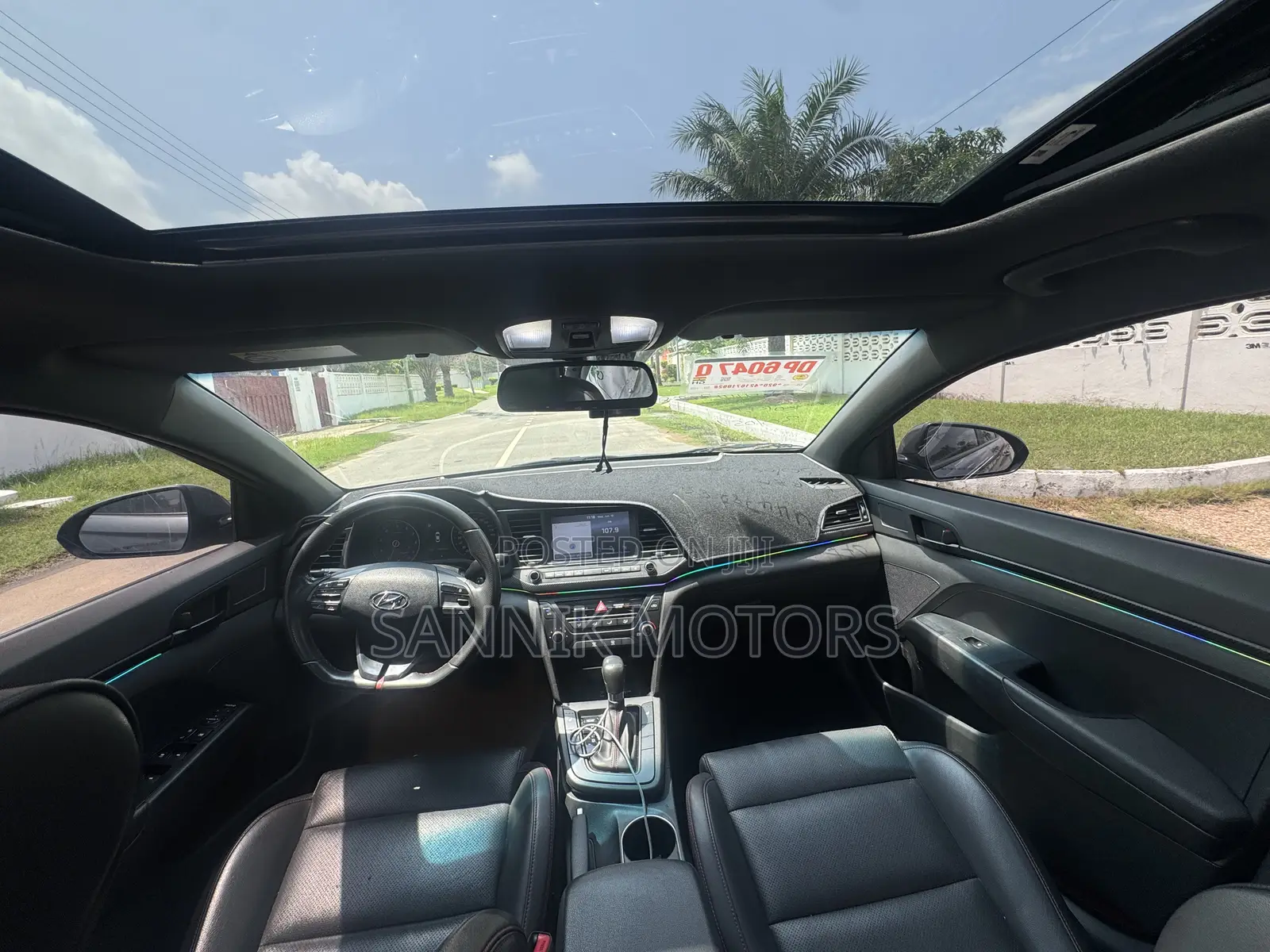 Hyundai Avante 2018 Gray